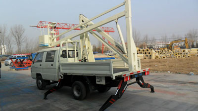 液壓升降機(jī)-車載折臂式 液壓升降機(jī)-車載折臂式