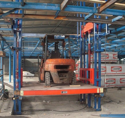 載車液壓升降平臺(tái) 載車液壓升降平臺(tái)