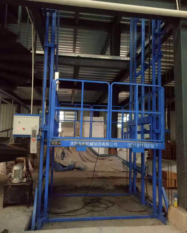 升高8米液壓升降貨梯 升高8米液壓升降貨梯