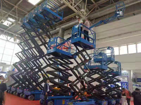 液壓升降機展銷會 液壓升降機展銷會