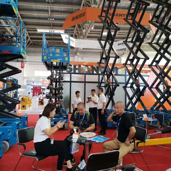 液壓升降機展銷會 液壓升降機展銷會