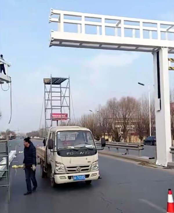 限高架安裝現場 限高架安裝現場